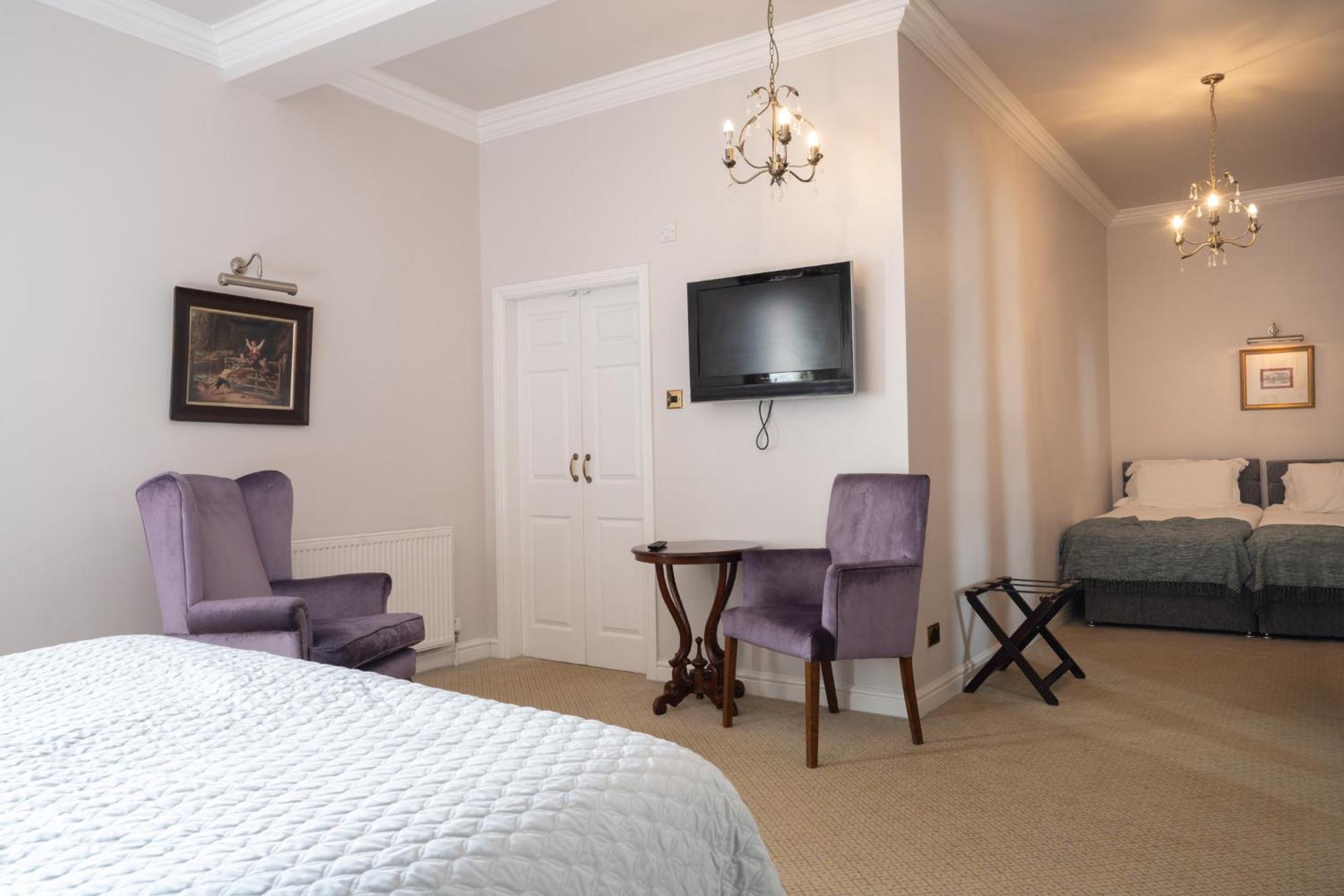 Waterton Park Hotel Wakefield Extérieur photo