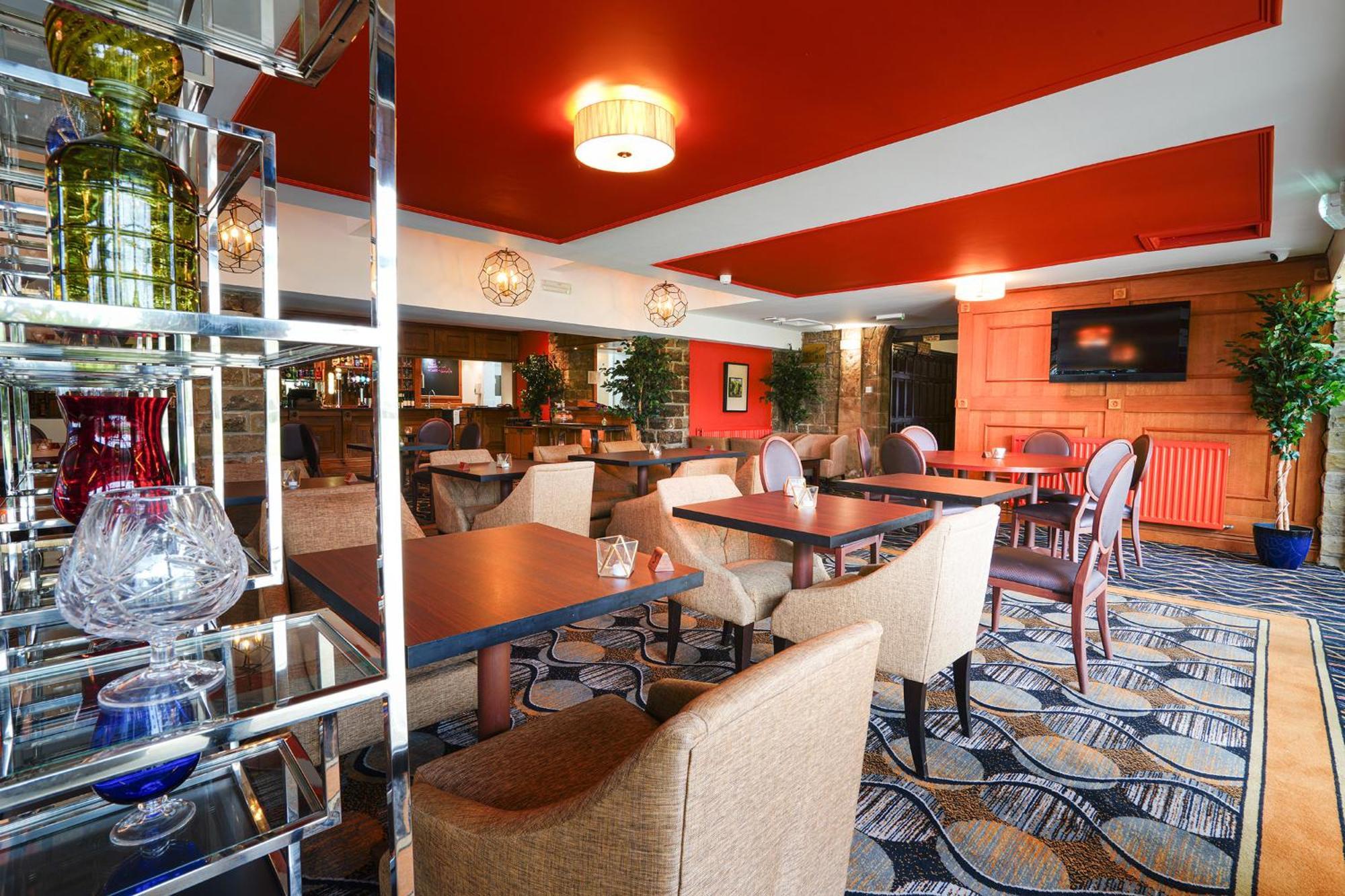 Waterton Park Hotel Wakefield Extérieur photo