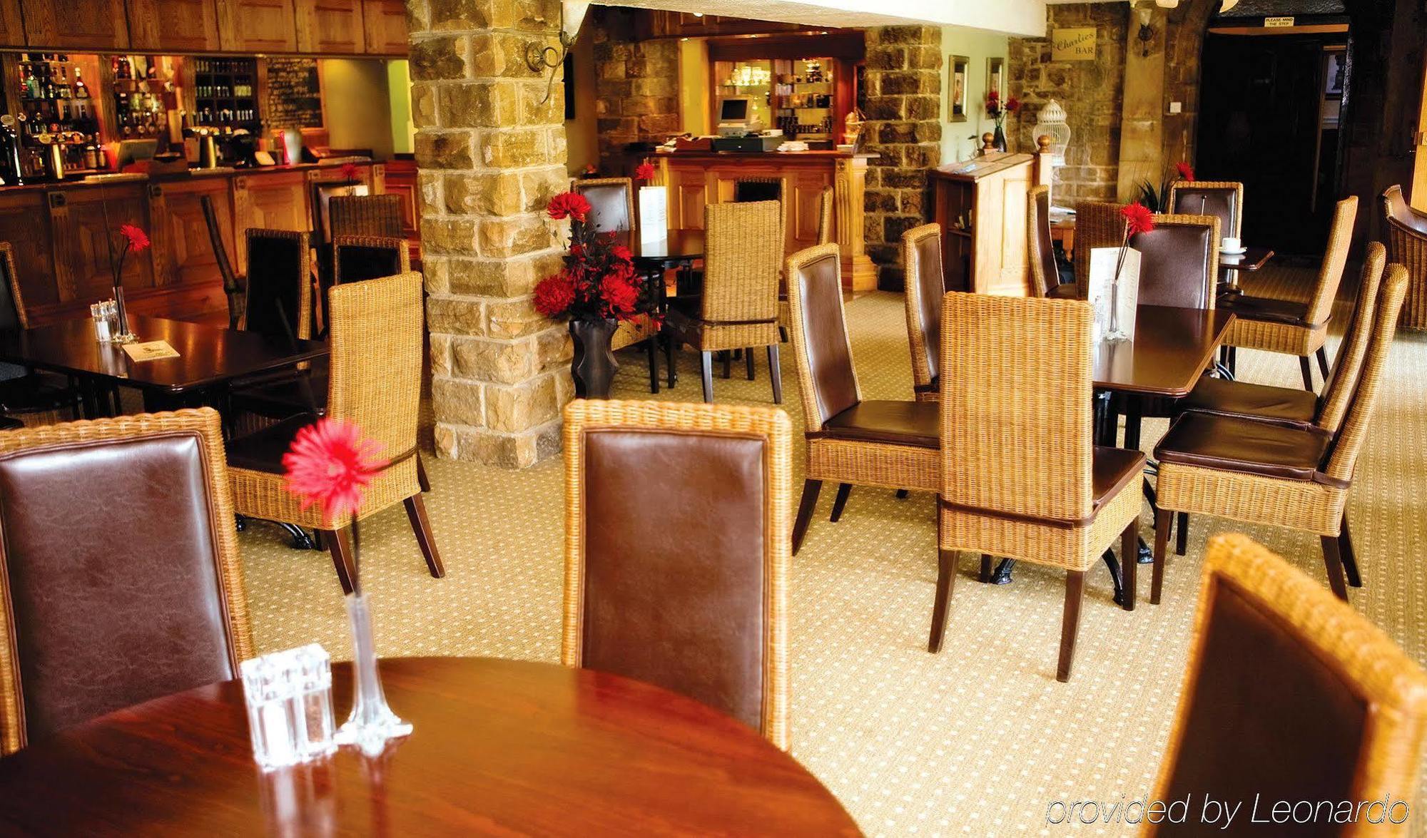Waterton Park Hotel Wakefield Extérieur photo