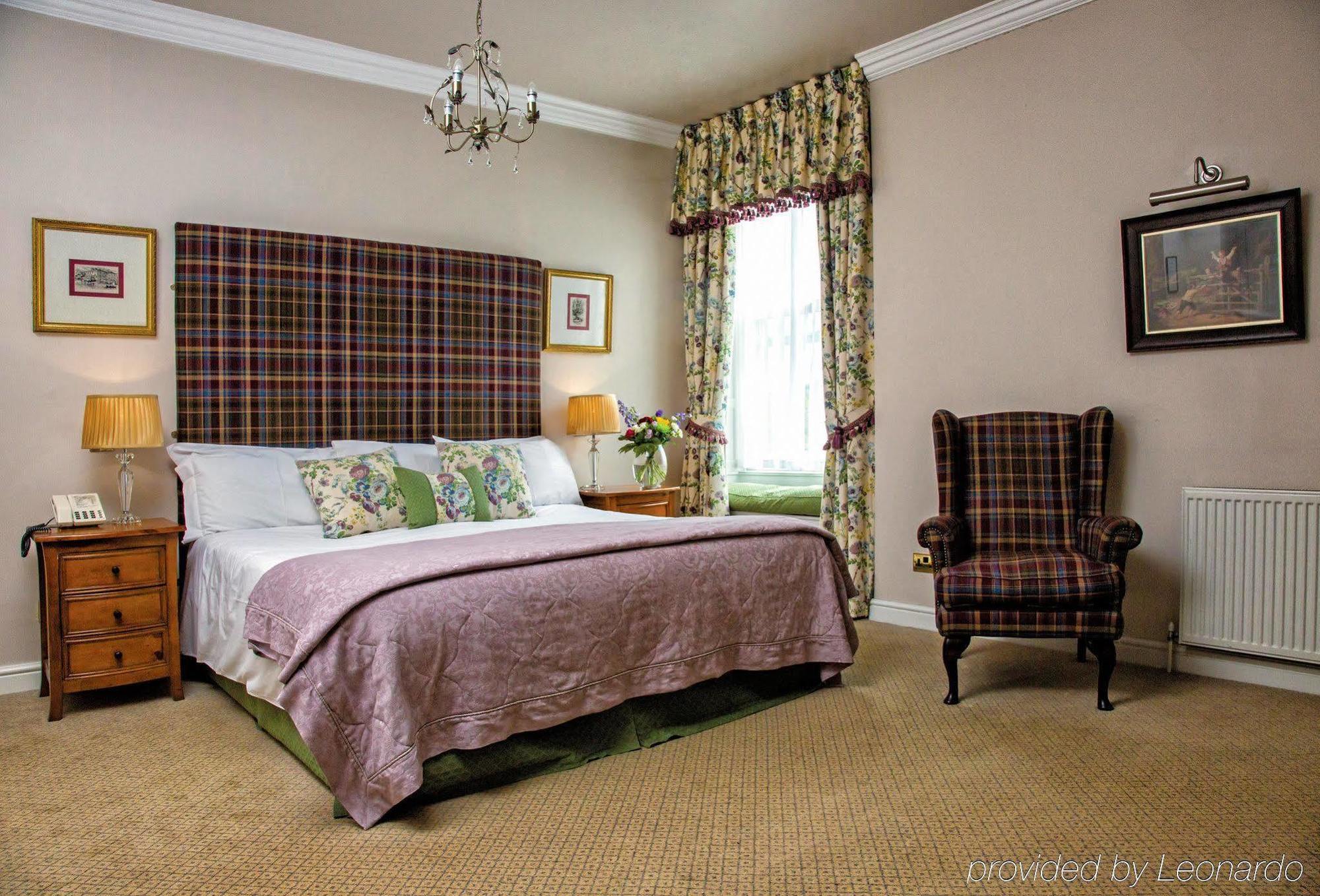 Waterton Park Hotel Wakefield Extérieur photo